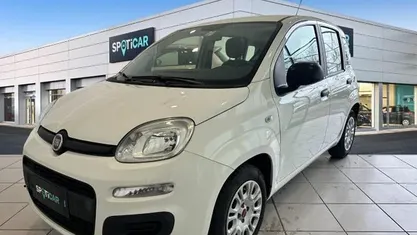 Bianco Usata 2017 Fiat Panda Easy Due volumi | 8400 € (Buon prezzo)