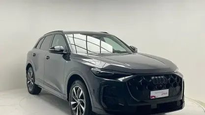 Usata Audi Q5 S-Line 204 CV (150 kW) 2025 Grigio tambora metallizzato SUV