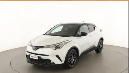 Usata Toyota C-HR Trend 122 CV (89 kW) 2018 Bianco SUV
