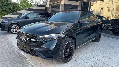 Usata 2024 Mercedes GLC220 AMG Line Premium SUV | 75.000 €