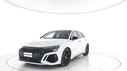 Bianco Usata 2022 Audi RS3 Sportback Comfort Due volumi | 51.400 € (Super prezzo)