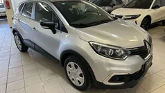 Argento Usata 2019 Renault Captur Life SUV | 13.500 € (Buon prezzo)