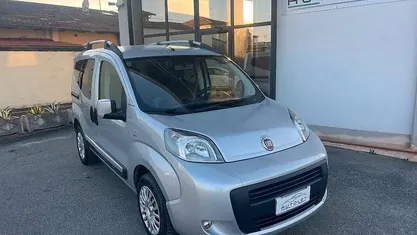 Usata Fiat Qubo Trekking 75 CV (55 kW) 2014 Grigio Monovolume