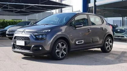 Grigio Usata 2022 Citroën C3 Feel Tre volumi | 12.950 € (Buon prezzo)