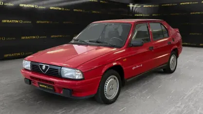 Usata Alfa Romeo 33 Quadrifoglio Verde 118 CV (86 kW) 1988 Rosso Berlina