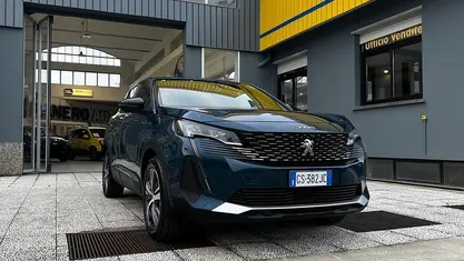 Usata Peugeot 3008 GTi 87 CV (63 kW) 2023 Pick-up