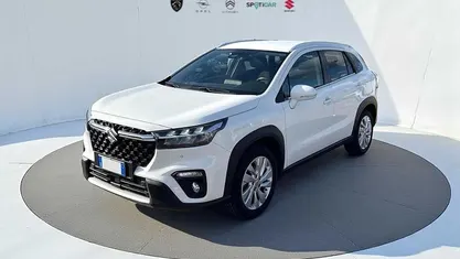 Bianco Usata 2023 Suzuki SX4 S-Cross SUV | 18.500 € (Ottimo prezzo)