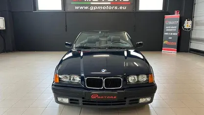 Usata BMW 320 Cabriolet Efficient Dynamics 150 CV (110 kW) 1995 Blu/azzurro Cabrio