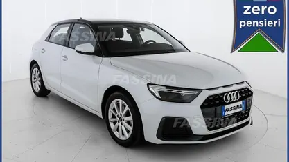 Bianco Usata 2023 Audi A1 Admired Due volumi | 24.800 € (Buon prezzo)