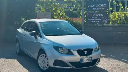 Usata Seat Ibiza Style 69 CV (50 kW) 2010 Grigio Utilitaria