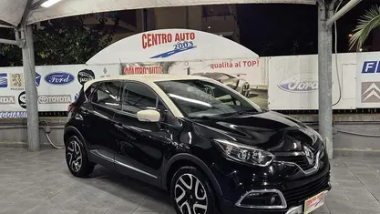 Bianco Usata 2016 Renault Captur SUV | 8990 € (Buon prezzo)