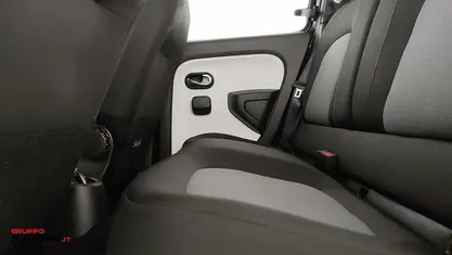 Nero Usata 2022 Renault Twingo Equilibre Utilitaria | 11.750 € (Buon prezzo)