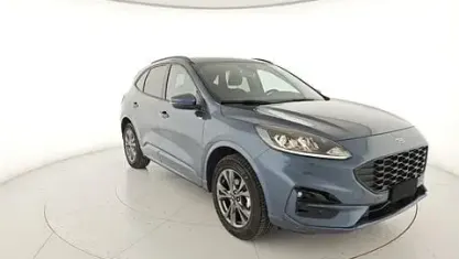 Usata Ford Kuga ST-Line 224 CV (164 kW) 2023 Blu SUV