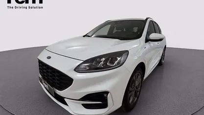 Usata 2022 Ford Kuga ST-Line SUV | 23.440 € (Buon prezzo)