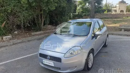 Usata Fiat Grande Punto Dynamic 90 CV (66 kW) 2007 Grigio Utilitaria