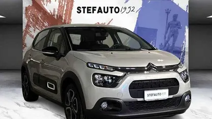 Usata Citroën C3 PureTech 83 CV (61 kW) 2024 Bianco Berlina