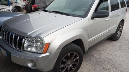Usata Jeep Grand Cherokee Limited 218 CV (160 kW) 2006 Argento SUV