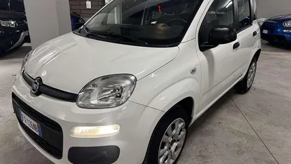 Usata Fiat Panda Easy 71 CV (52 kW) 2019 Utilitaria