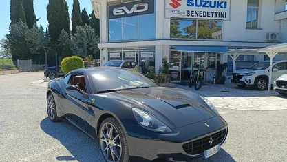 Usata Ferrari California 459 CV (337 kW) 2009 Cabrio