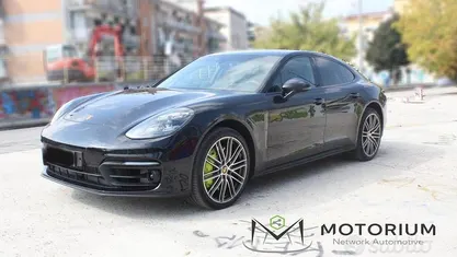 Usata Porsche Panamera Platinum Edition 330 CV (242 kW) 2022 Nero Berlina