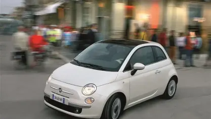 Usata Fiat 500 Lounge 69 CV (50 kW) 2015 Bianco Utilitaria