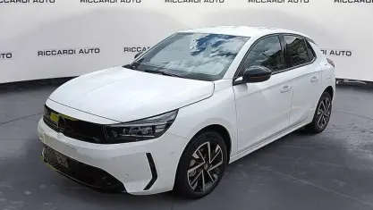 Usata Opel Corsa 101 CV (74 kW) 2025 Bianco Utilitaria
