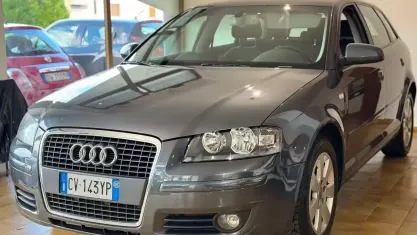 Usata Audi A3 Ambiente 140 CV (102 kW) 2006 Grigio Utilitaria
