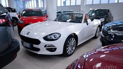 Usata Fiat 124 Spider Lusso 140 CV (102 kW) 2017 Cabrio