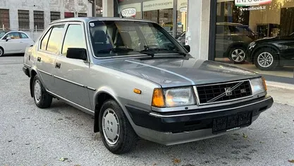 Grigio pastello Usata 1984 Volvo 340 Tre volumi | 4990 €