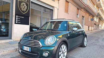 Verde Usata 2010 Mini Cooper D Hype Due volumi | 6700 € (Buon prezzo)
