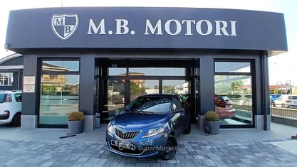 Occasion Lancia Ypsilon Silver 69 PK (50 kW) 2022 Blauw Hatchback