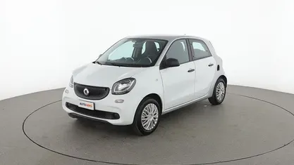 Usata Smart ForFour 70 CV (51 kW) 2018 Bianco Utilitaria