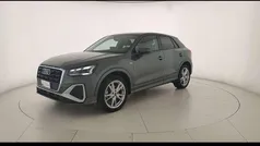 Grigio daytona perlato Usata 2024 Audi Q2 S-Line SUV | 31.800 € (Buon prezzo)