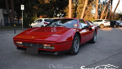 Usata Ferrari 328 271 CV (199 kW) 1988 Cabrio
