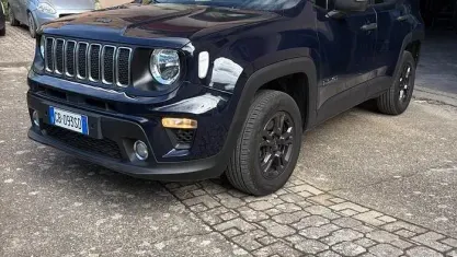Usata Jeep Renegade Limited 140 CV (102 kW) 2020 Blu SUV