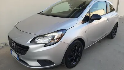 Usata Opel Corsa 90 CV (66 kW) 2016 Grigio Coupé