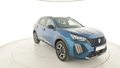 Usata Peugeot 2008 Allure 145 CV (106 kW) 2025 Blu SUV