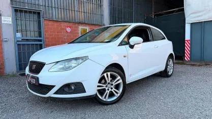 Usata Seat Ibiza 75 CV (55 kW) 2012 Bianco Coupé