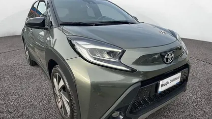 Usata Toyota Aygo X Lounge 72 CV (52 kW) 2022 Verde SUV
