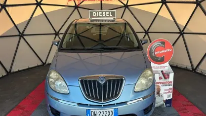 Usata Lancia Musa 90 CV (66 kW) 2009 Bluazzurro Monovolume