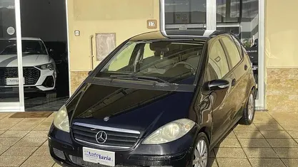 Usata Mercedes A180 Elegance 109 CV (80 kW) 2006 Nero Berlina