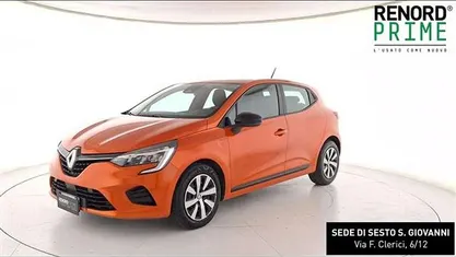 Arancio Usata 2023 Renault Clio V Equilibre Tre volumi | 12.490 € (Ottimo prezzo)