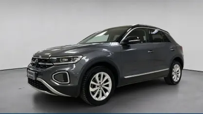 Usata VW T-Roc Style 150 CV (110 kW) 2022 Nero pastello SUV