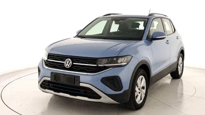 Azzurro Usata 2024 VW T-Cross Life SUV | 18.900 € (Ottimo prezzo)