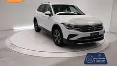 Bianco Usata 2021 VW Tiguan Elegance SUV | 24.850 € (Buon prezzo)