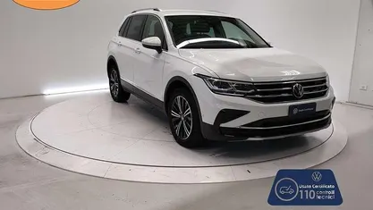Bianco Usata 2021 VW Tiguan Elegance SUV | 24.850 € (Buon prezzo)