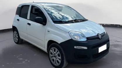 Usata Fiat Panda Lounge 85 CV (62 kW) 2012 Bianco Utilitaria