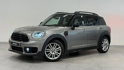 Usata Mini Cooper Countryman Business 136 CV (100 kW) 2019 Grigio SUV