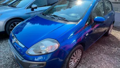 Usata Fiat Punto Evo Emotion 90 CV (66 kW) 2010 Blu Utilitaria