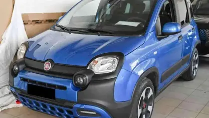 Usata Fiat Panda Cross Cross 69 CV (50 kW) 2023 Blu Utilitaria